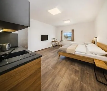 Happy 13 Costa Plana Lipno Apartman *
